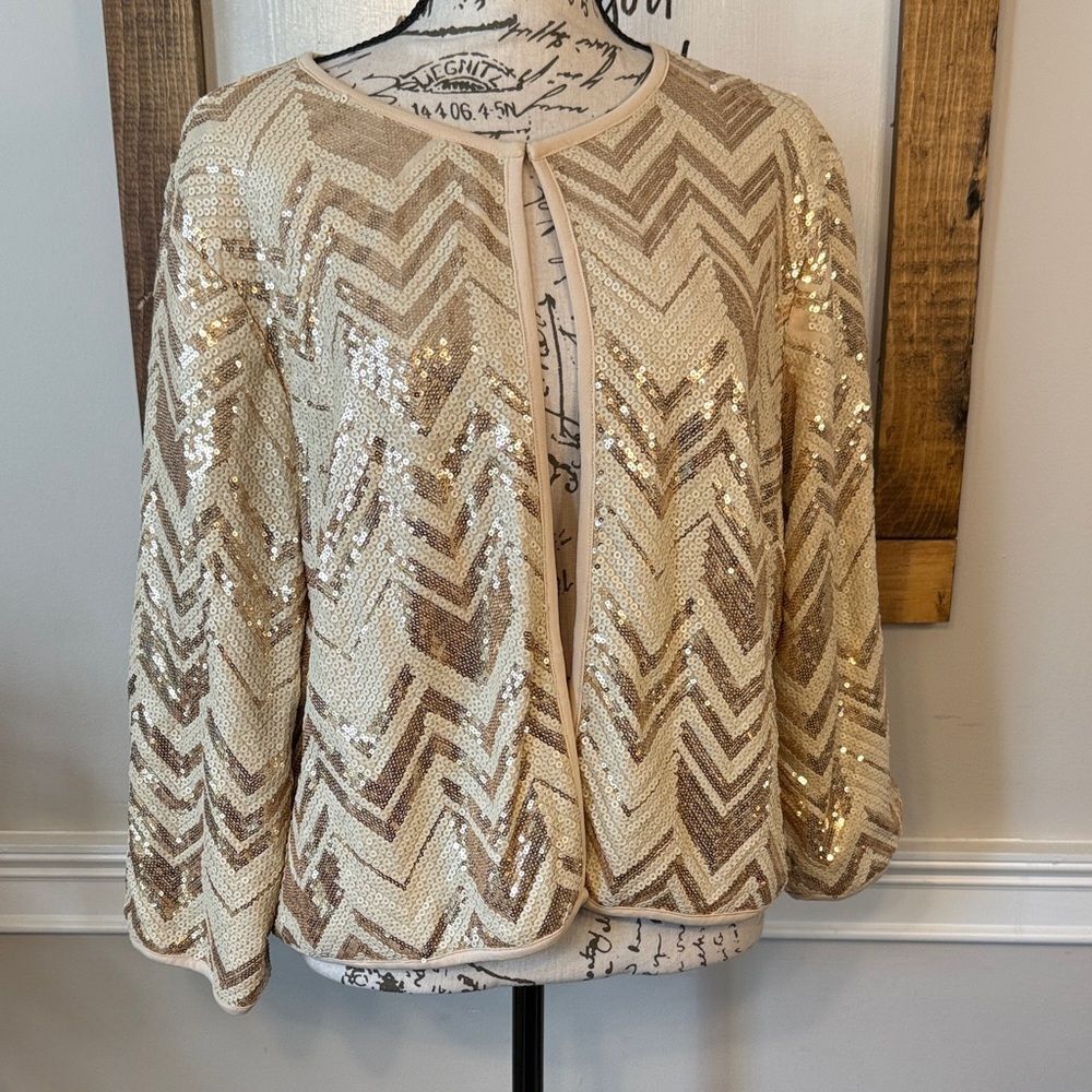 Bob Mackie 3/4 sleeve sequin jacket in a champagne chevron design